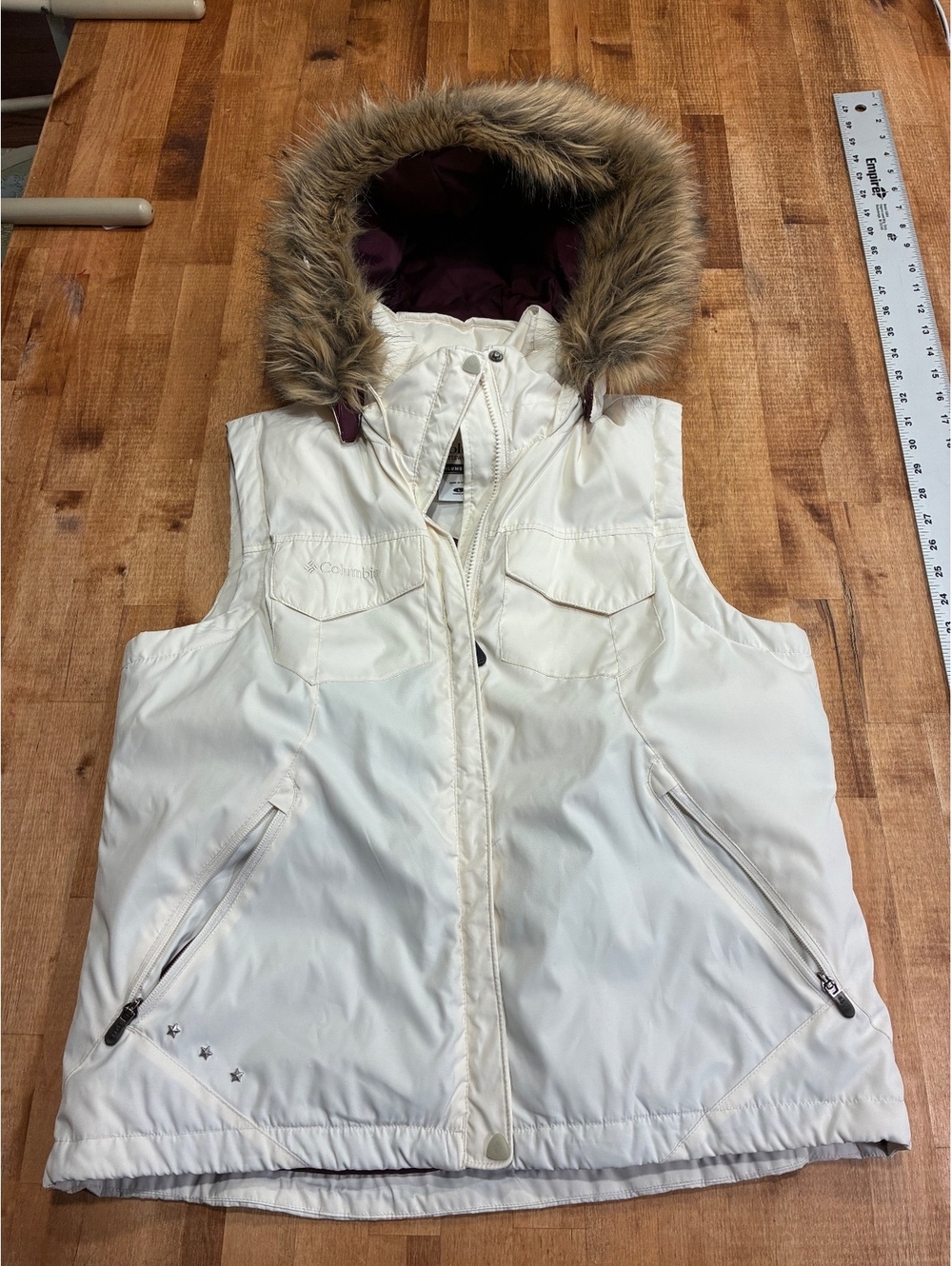 Columbia Women's White Puffer Vest with Faux Fur Hood